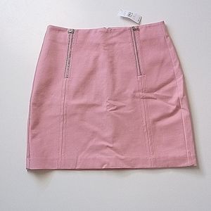 Loft pink 🩷 mini skirt!! Luxury! New with Tags!